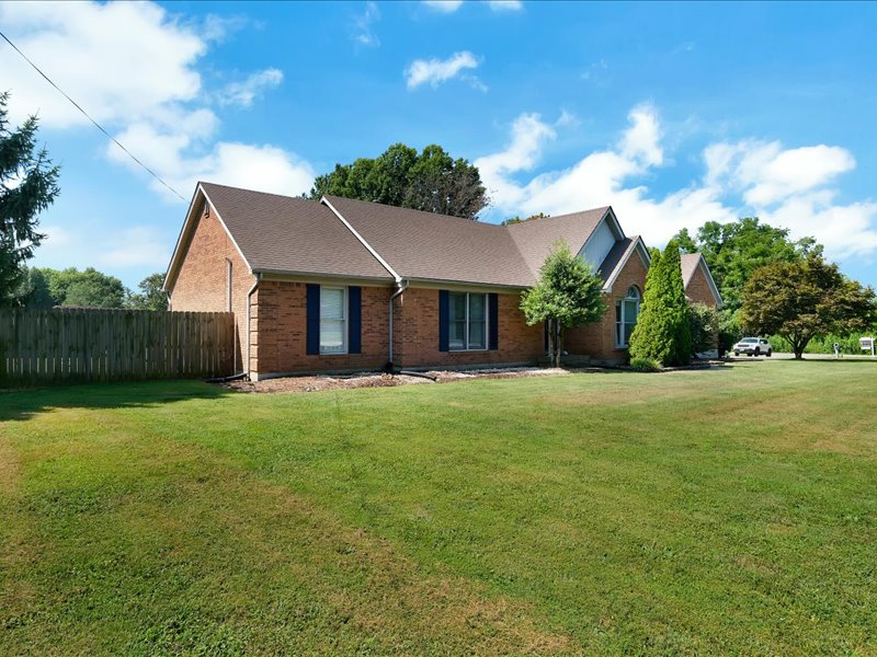 Picture 38: 4807 Sussex Dr, Shepherdsville, KY 40165