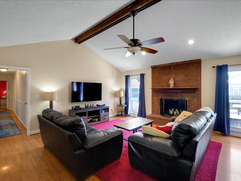 Picture 14: 4807 Sussex Dr, Shepherdsville, KY 40165