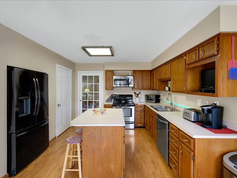 Picture 15: 4807 Sussex Dr, Shepherdsville, KY 40165